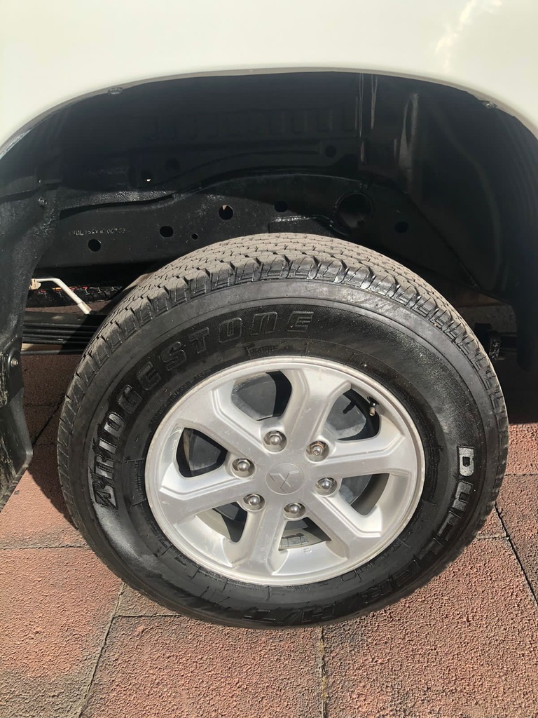 Mitsubishi L200
