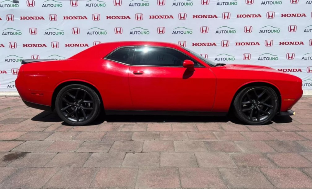 Dodge Challenger