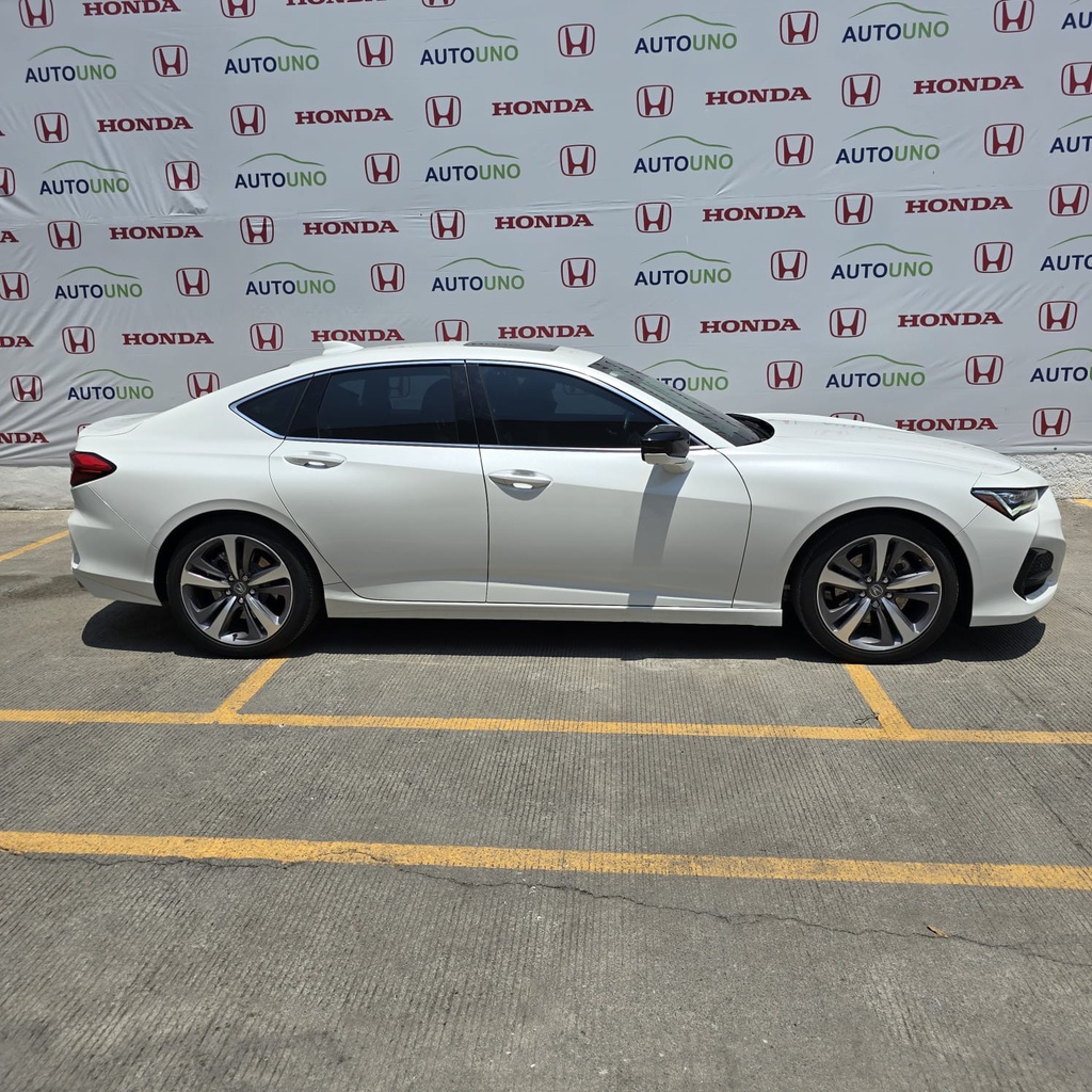 Acura TLX