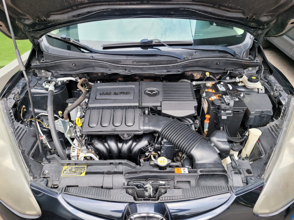 Mazda 2