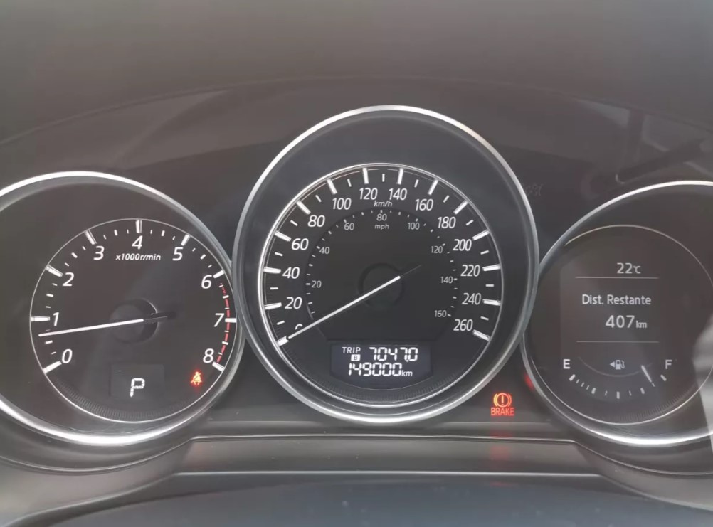 Mazda 6