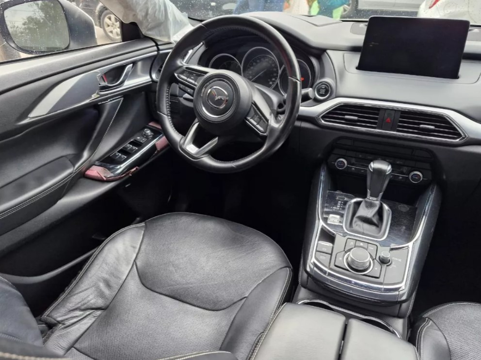 Mazda CX-9